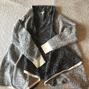 Women’s Cardigan Sweater